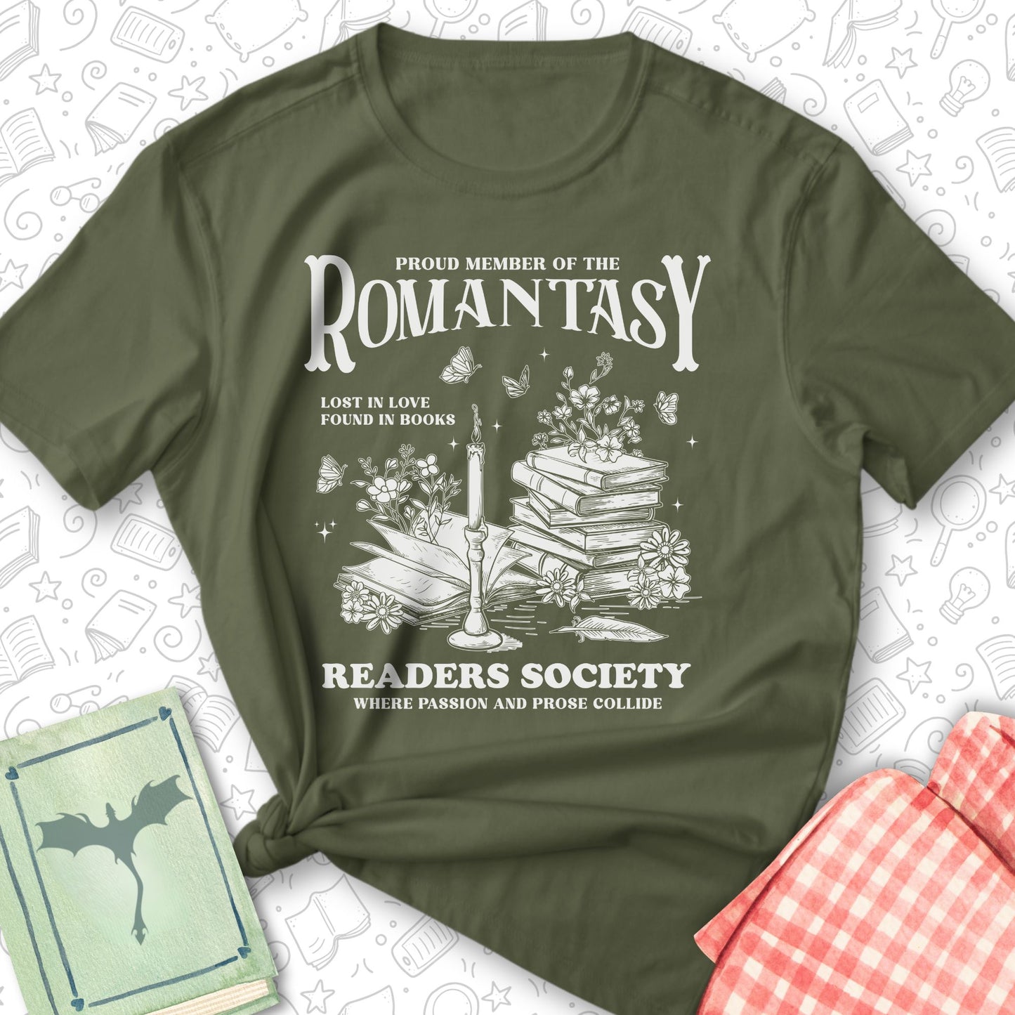 Romantasy Tee