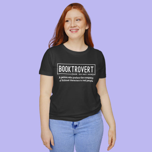 Booktrovert Tee
