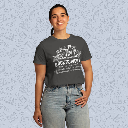 Booktrovert Tee