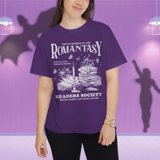 Romantasy Tee