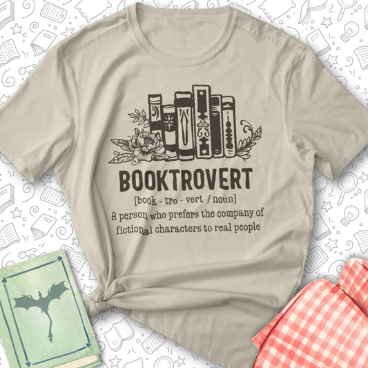Booktrovert Tee